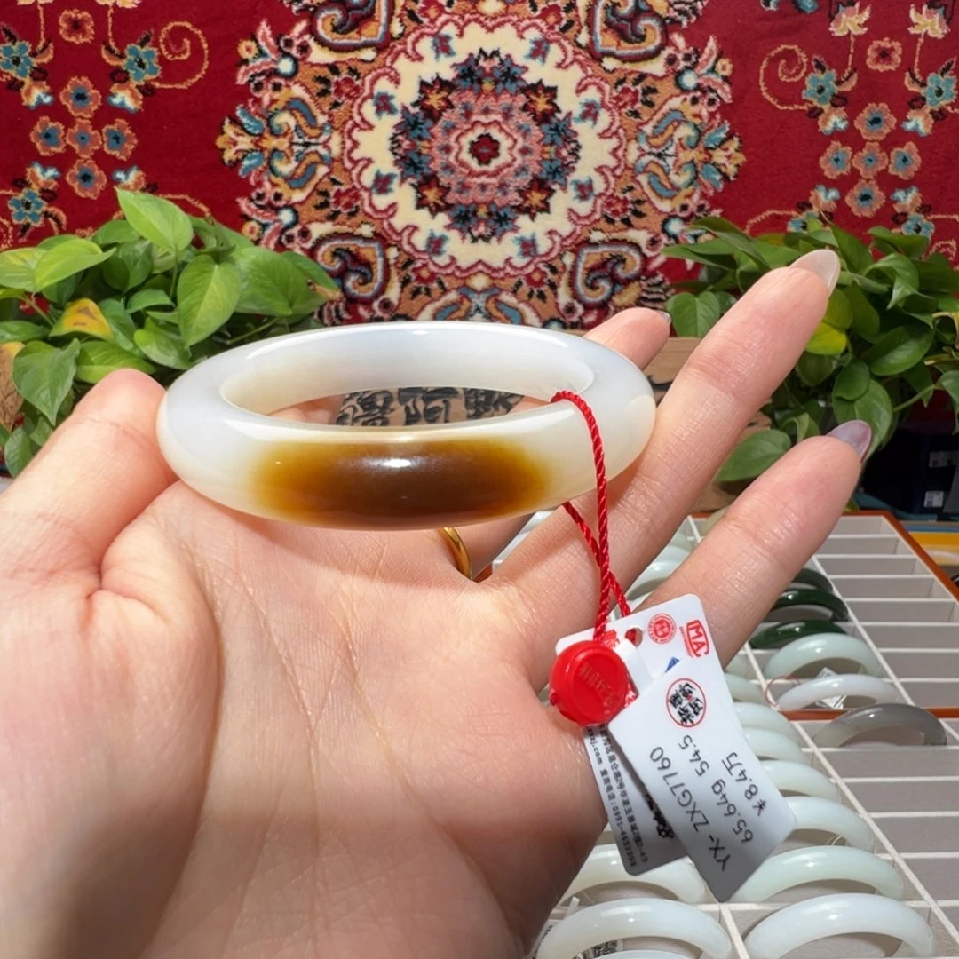 未镶嵌手镯和田玉（糖玉）