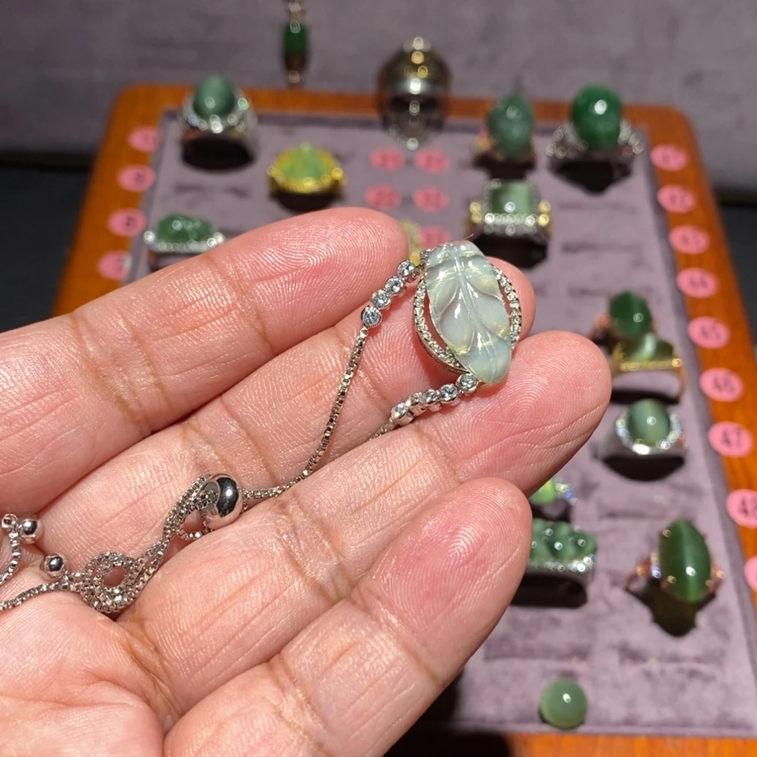 阿***丶和田玉（碧玉）未镶嵌手链