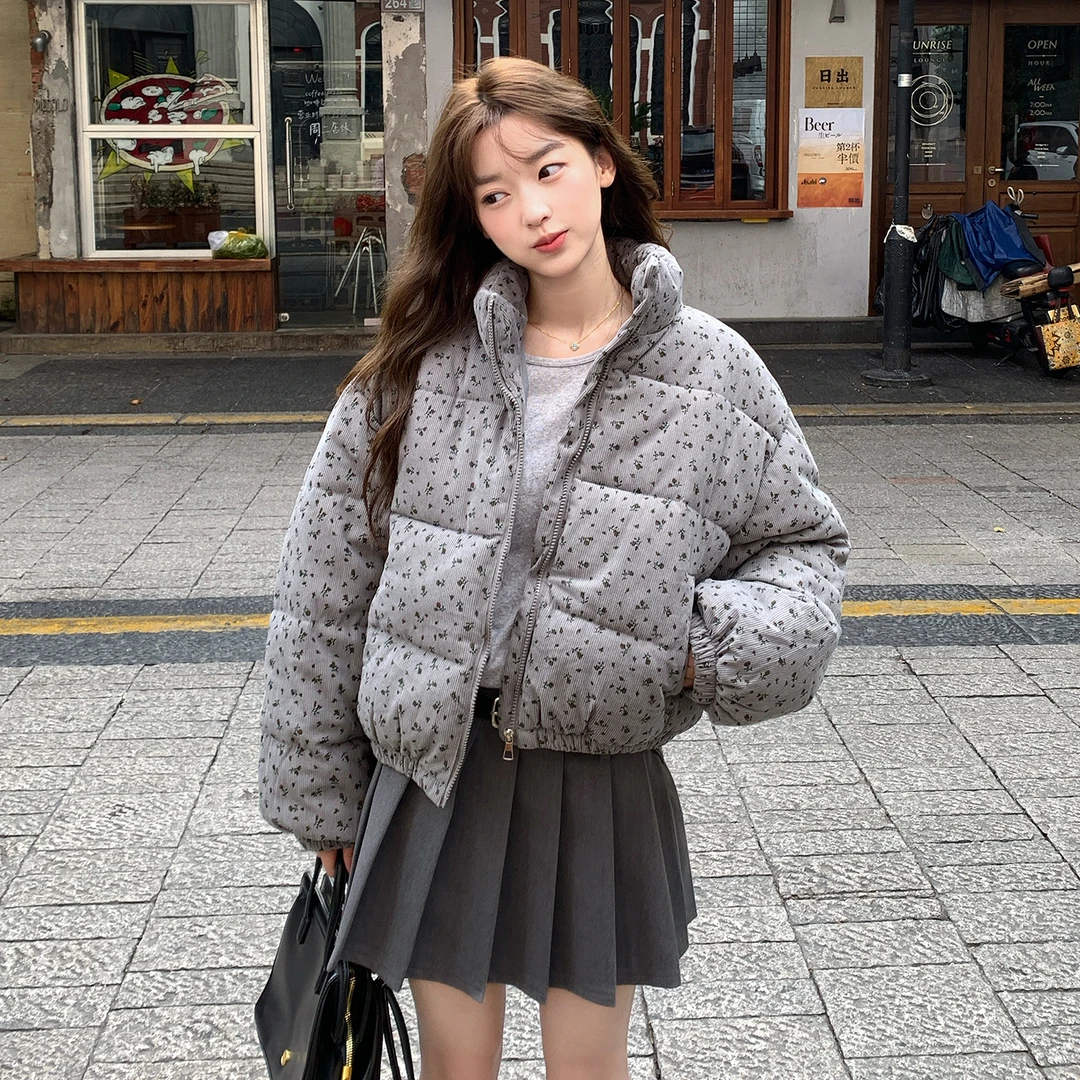 实拍韩系田园风小碎花服女新款立领小个子面包服外套现货款