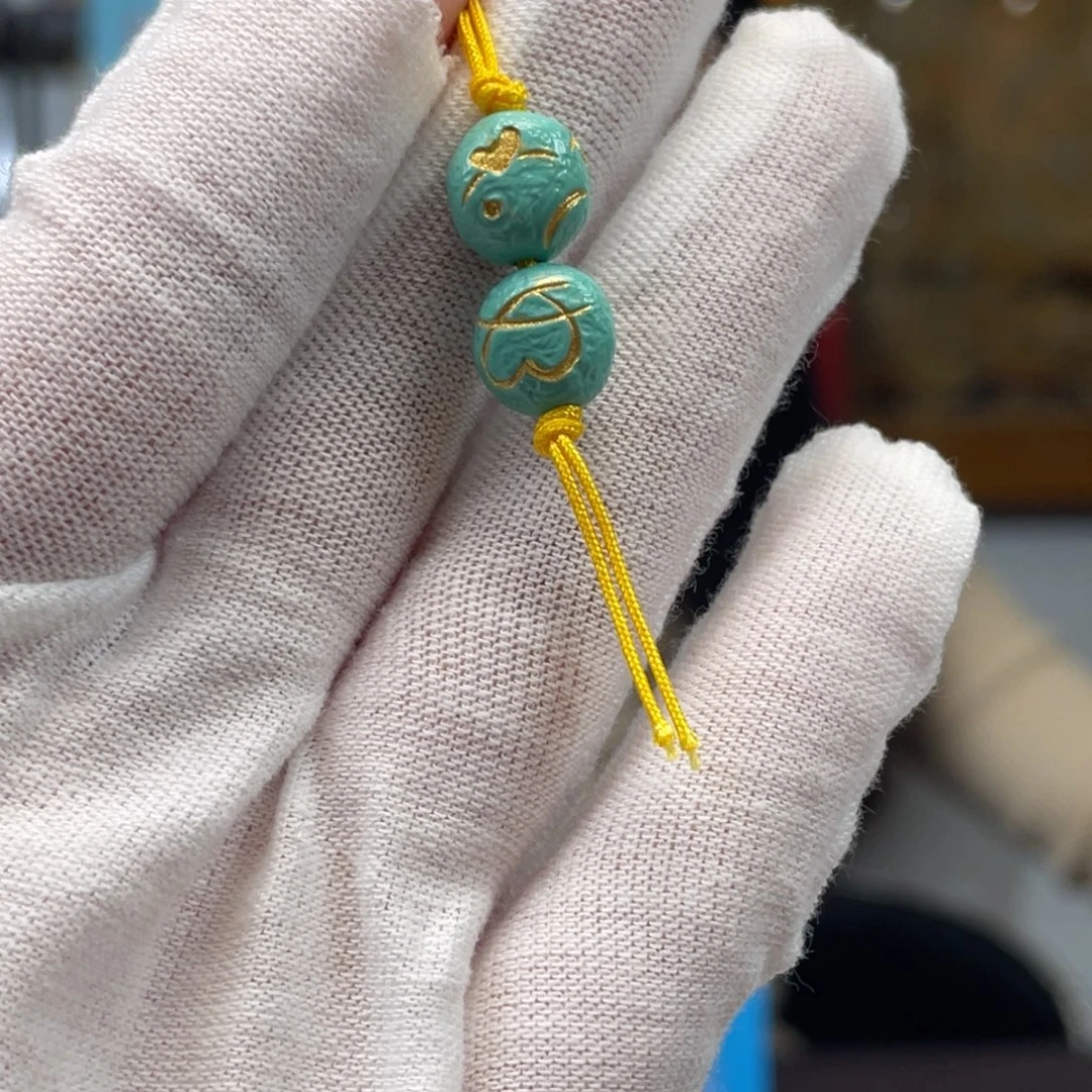 绿松石未镶嵌挂件