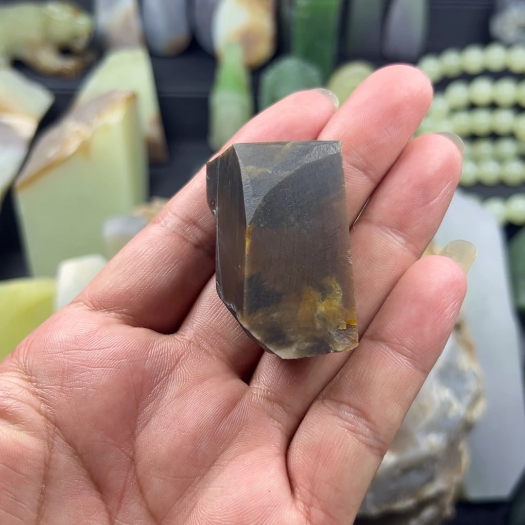 和田玉（糖玉）未镶嵌颈饰鸟****在