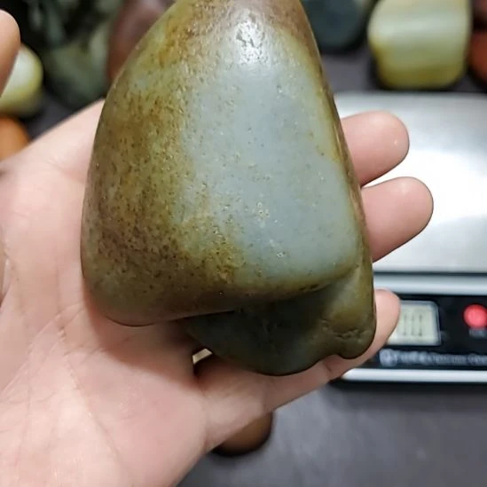 和田玉（糖玉）未镶嵌挂件