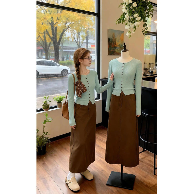parkyeon百搭通勤绿色短款长袖针织衫上衣女气质灯芯绒半身裙套装
