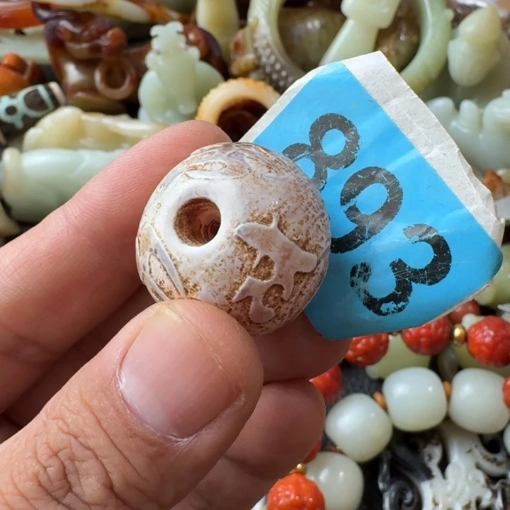 玛瑙/玉髓颈饰合金