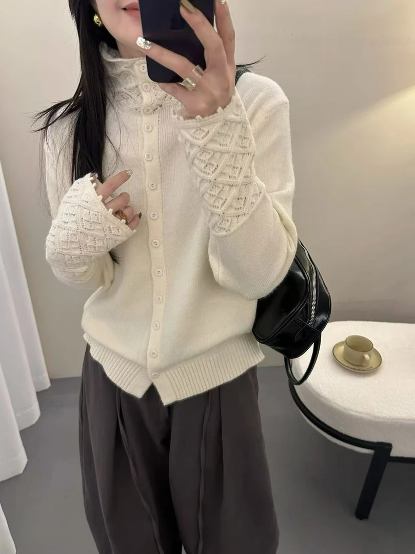 GAOXTAO韩版高领镂空钩花拼接针织开衫