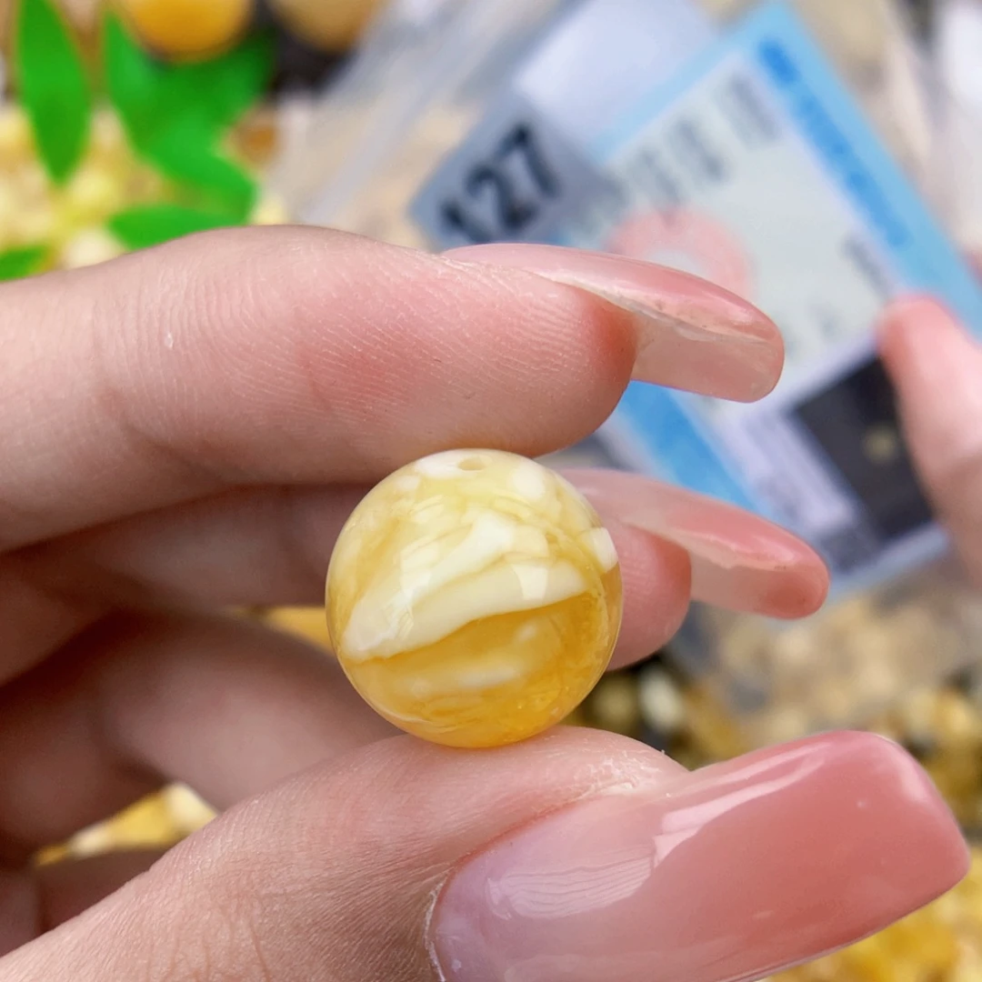 未镶嵌琥珀珠宝奇石14.1