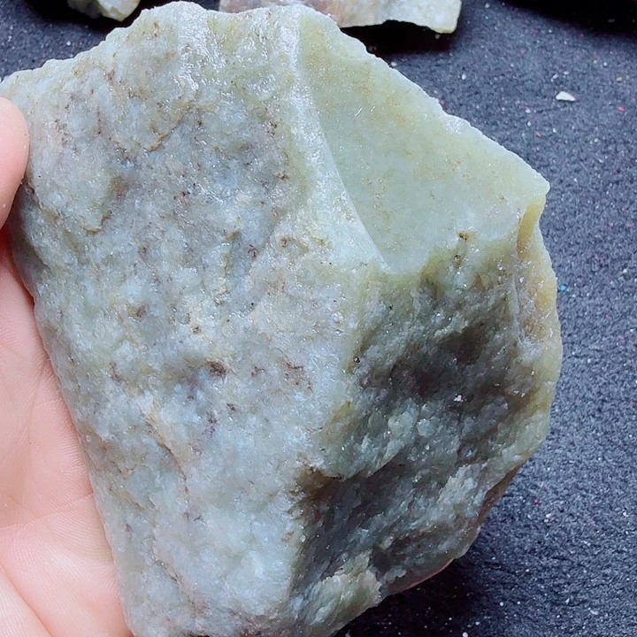 和田玉（糖玉）未镶嵌珠宝半成品