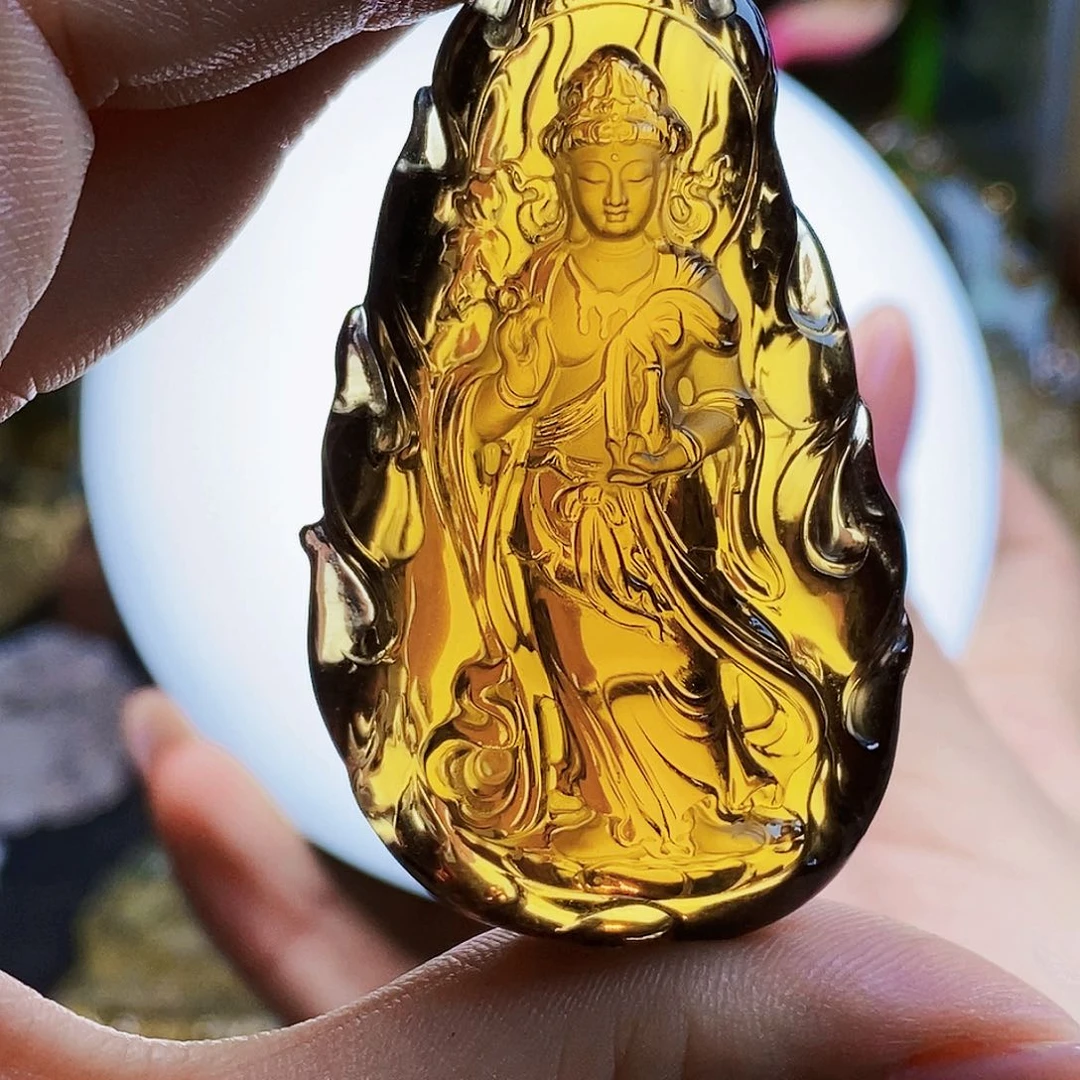 未镶嵌颈饰水晶?*吊墜