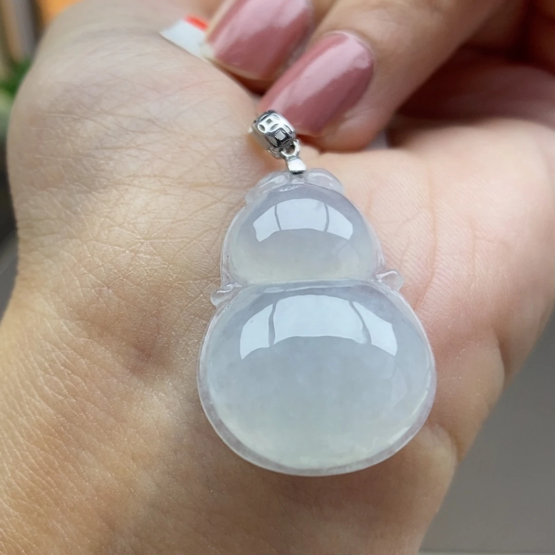 翡翠18K金镶嵌颈饰吊坠28