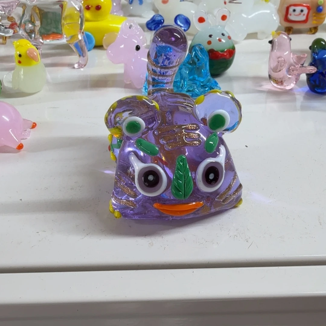琉璃手工艺品老虎枕紫色