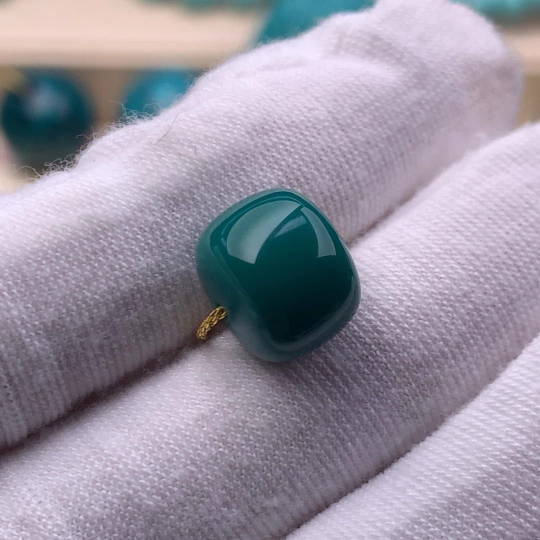 绿松石未镶嵌珠宝奇石11.2