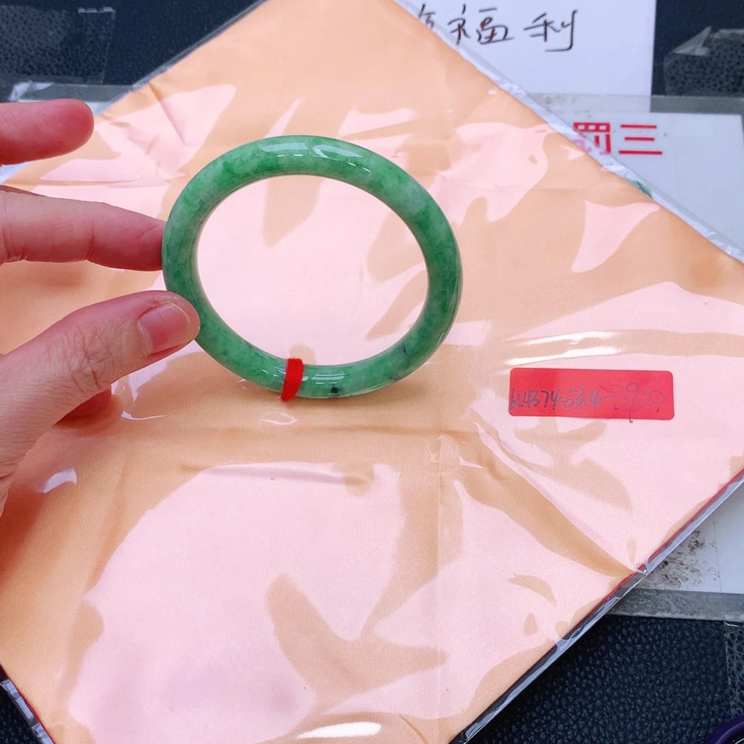 未镶嵌手镯翡翠缅甸翡翠手镯