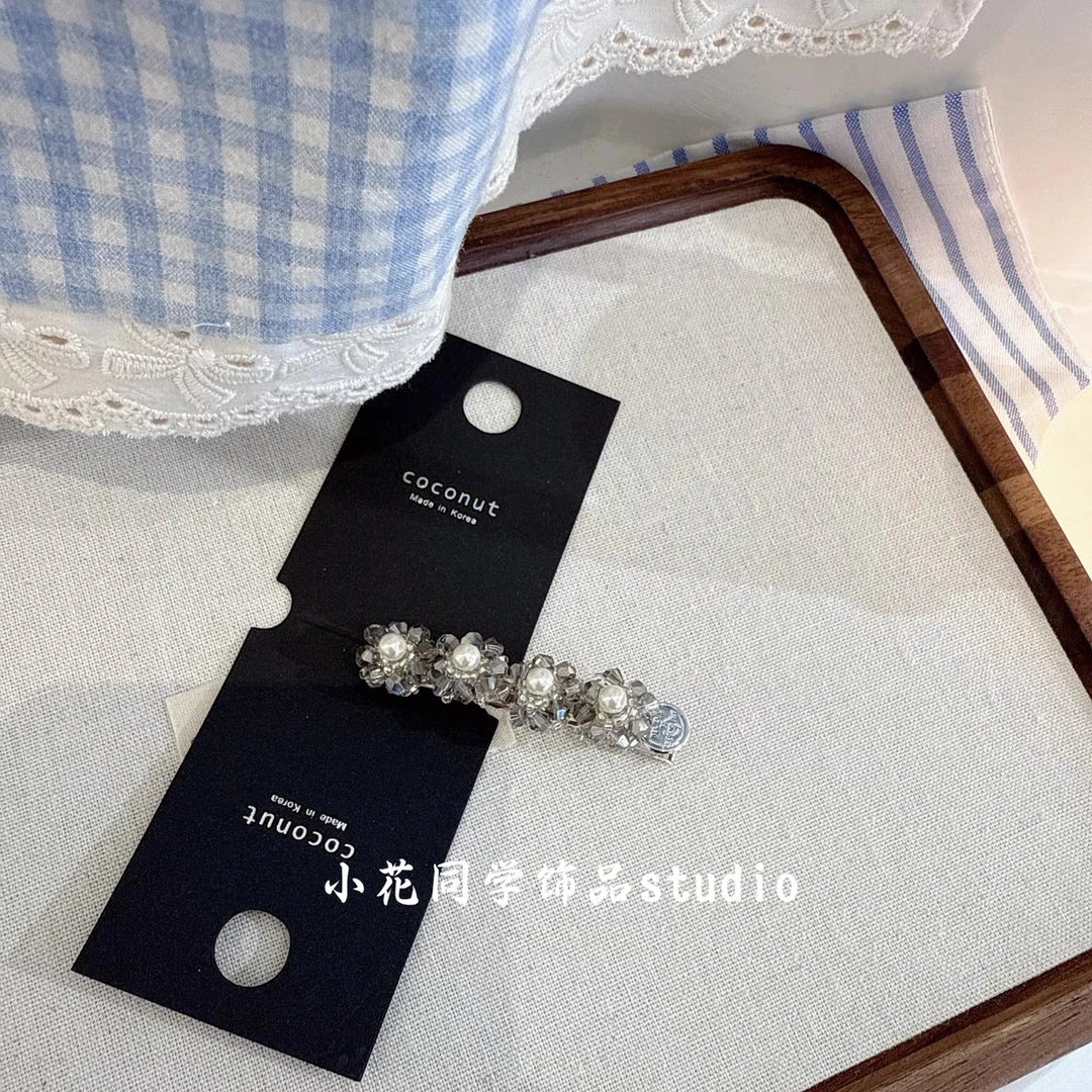 韩国饰品2025新款浅灰色极简版灰水晶串珠花朵发夹鸭嘴夹边夹头饰