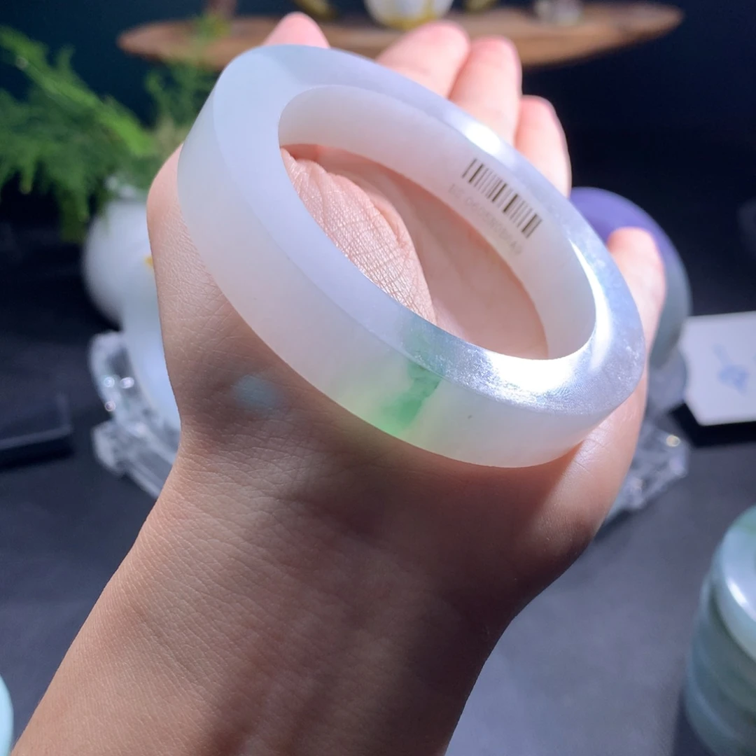 定制翡翠手镯未镶嵌