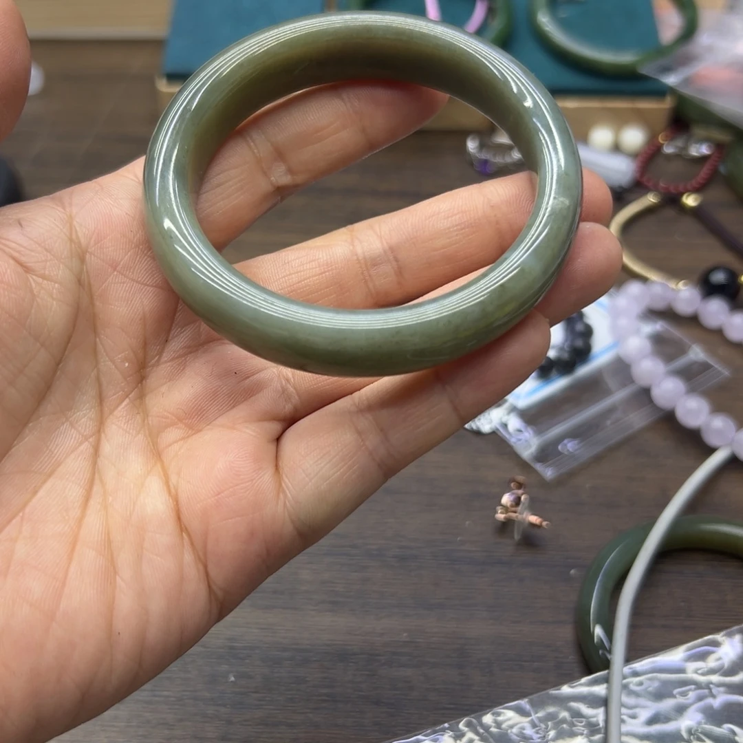 和田玉未镶嵌手镯60圈围532