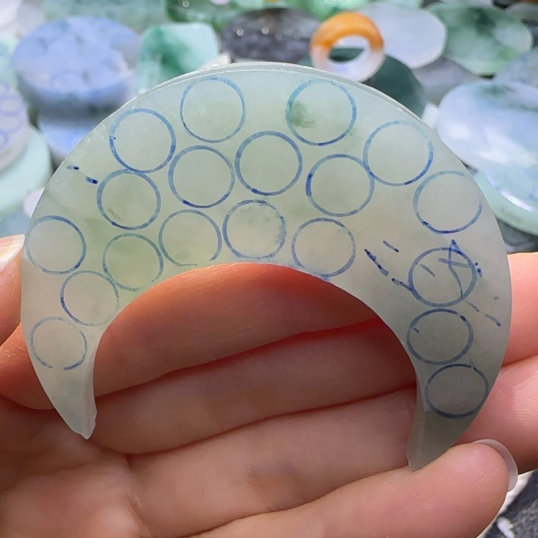 定制翡翠未镶嵌翡翠