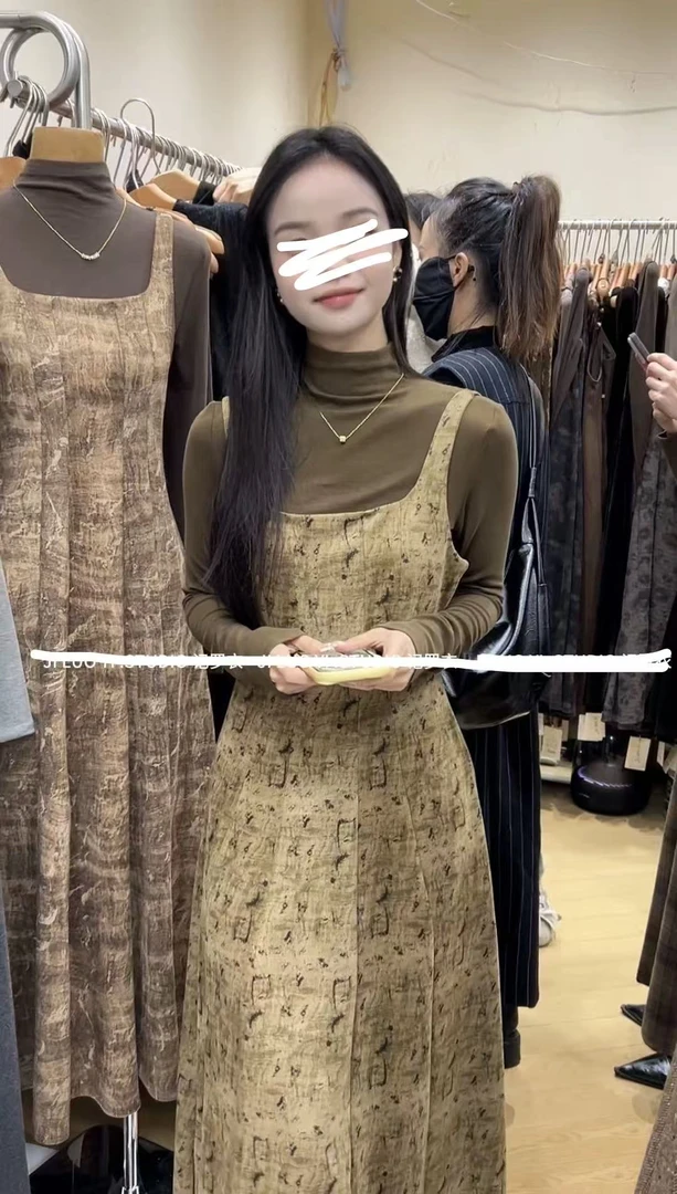 小妳XiaoNi———（冬款气质两件套长裙1440457）