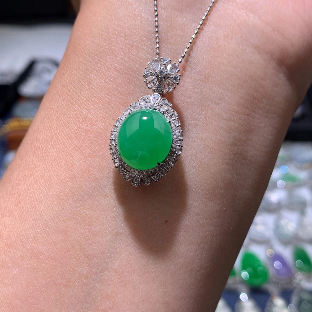 翡翠18K金镶嵌吊坠(不含链)