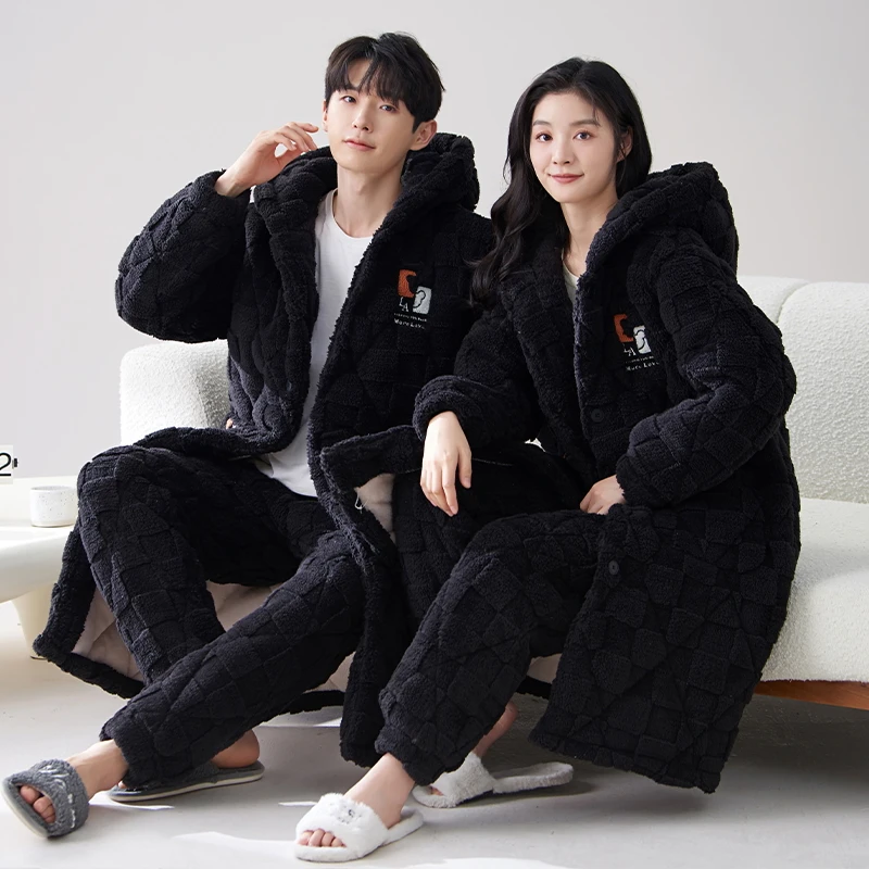 2024年秋冬季情侣款加绒加厚三层夹棉保暖睡衣长款可外穿家居服