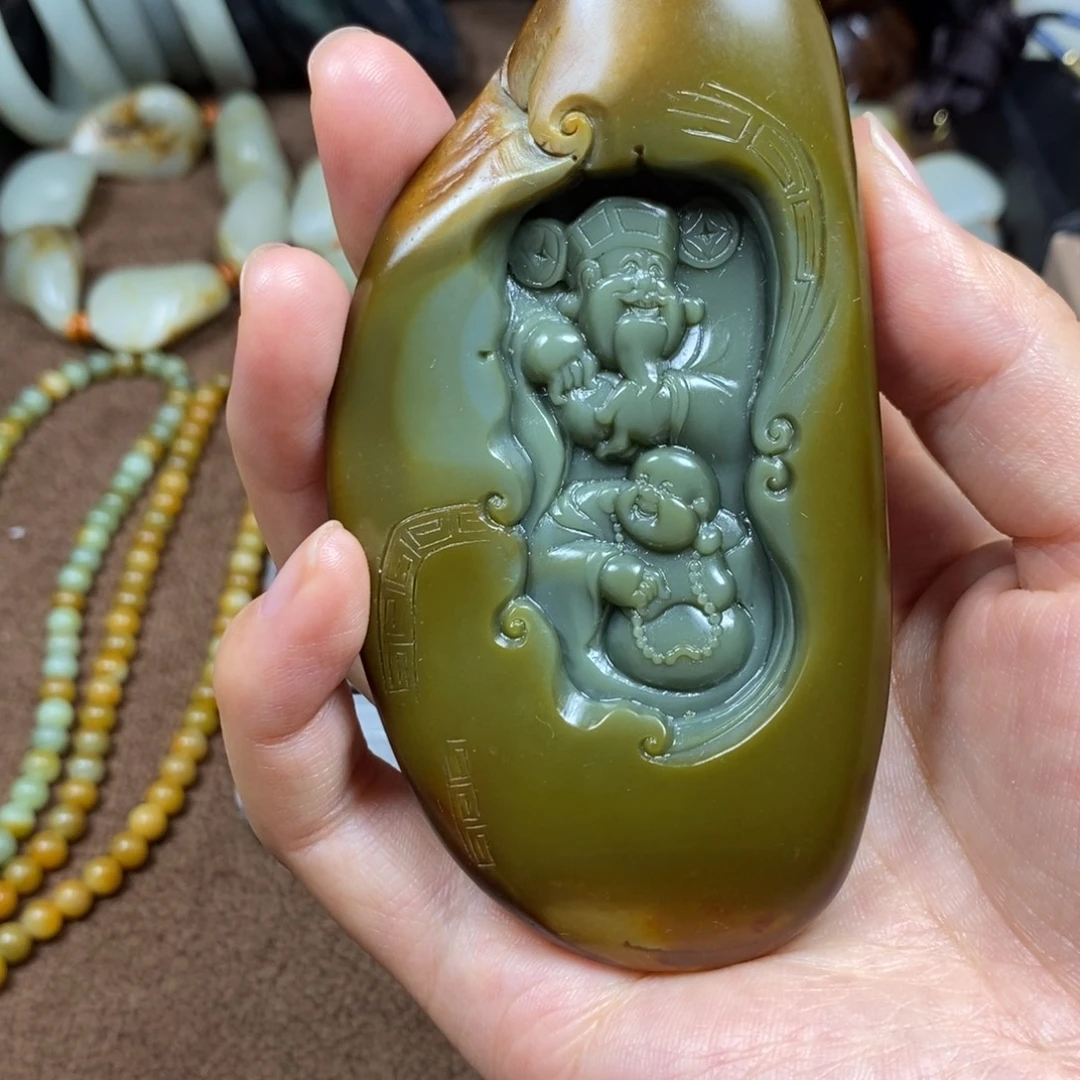 未镶嵌和田玉把件