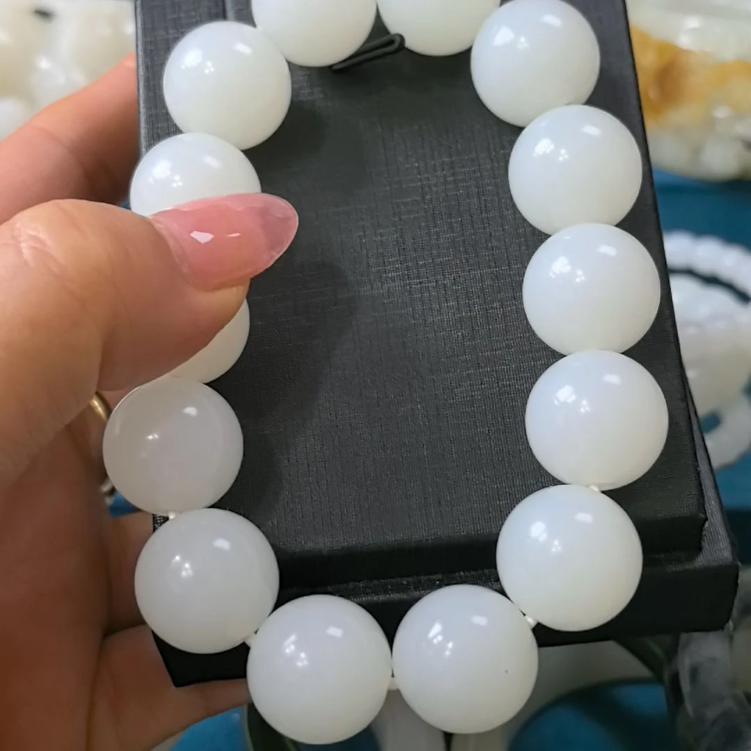 和田玉手串未镶嵌和****哥