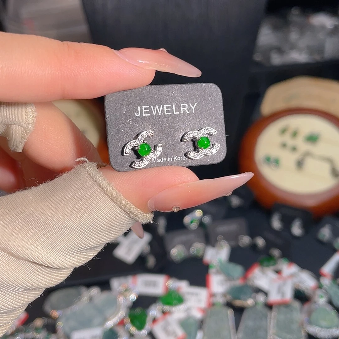 翡翠未镶嵌耳饰耳钉