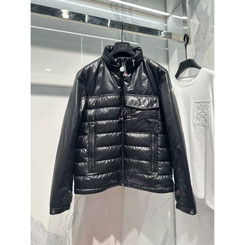 现货Moncler盟可睐 1A00017 Malpas 黑色亮面羽绒服
