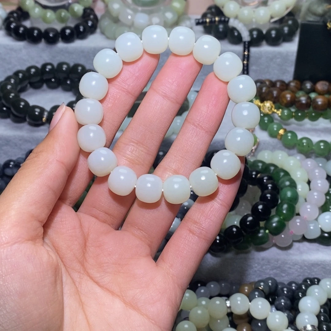 最***金和田玉未镶嵌手链