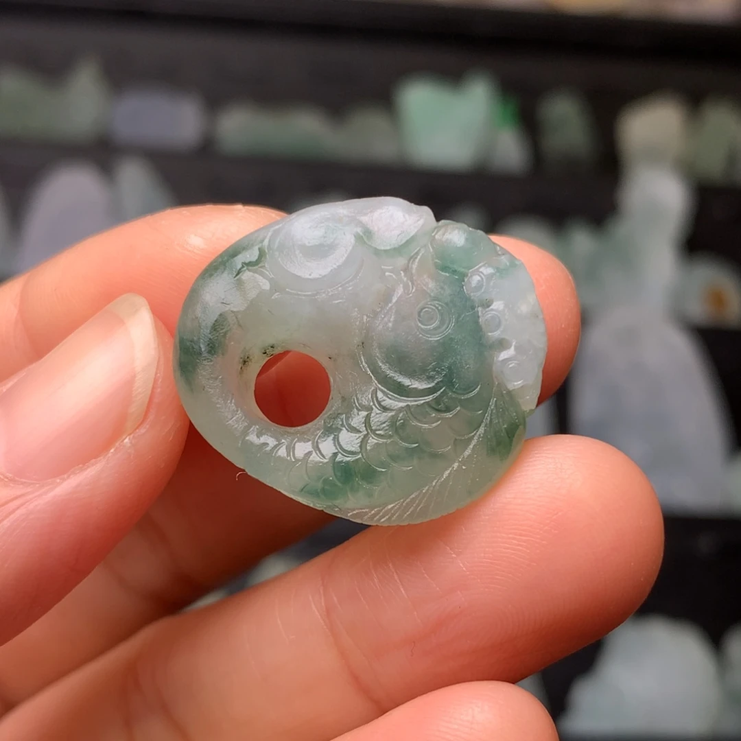 定制翡翠未镶嵌翡翠