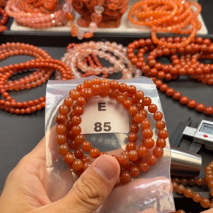 南红玛瑙未镶嵌多样性发货默认微瑕称重7mm