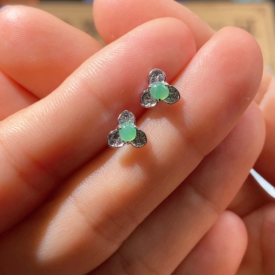 翡翠颈饰银S925镶嵌翡翠