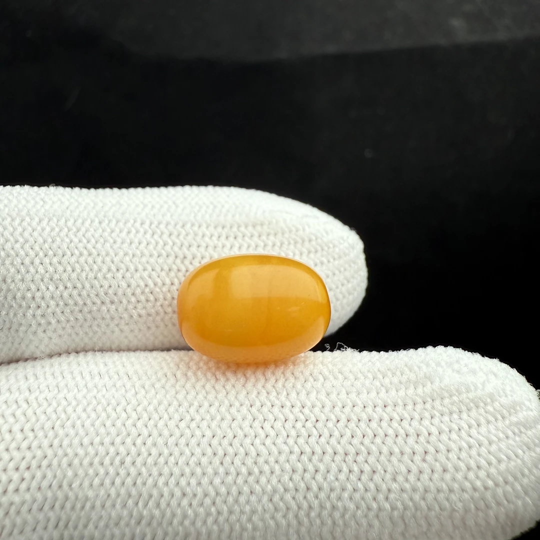 J6934天然原矿俄料蜜蜡鸡油红枣珠9.5*13.5mm支持复检假一罚十