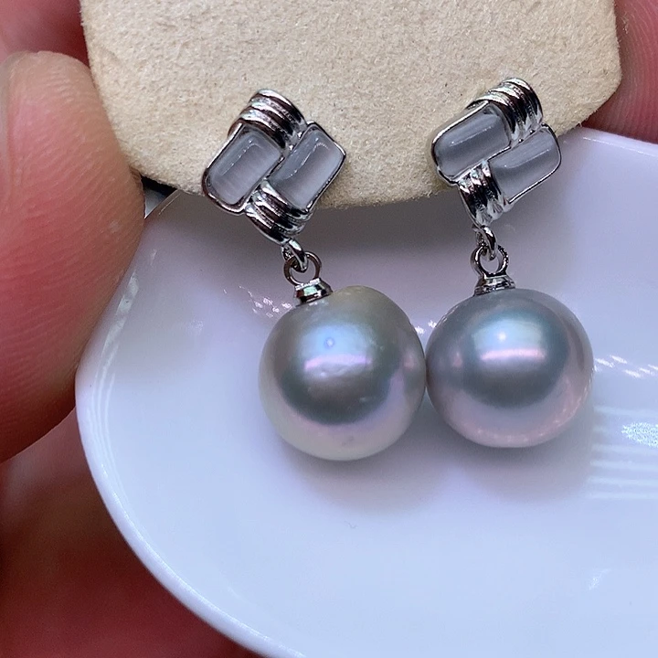银S925镶嵌耳饰淡水珍珠