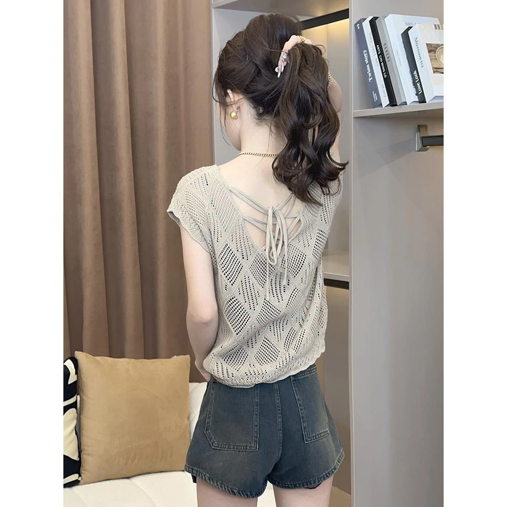 小心机露背短袖女针织夏季洋气减龄镂空甜辣小上衣女夏款2025新款