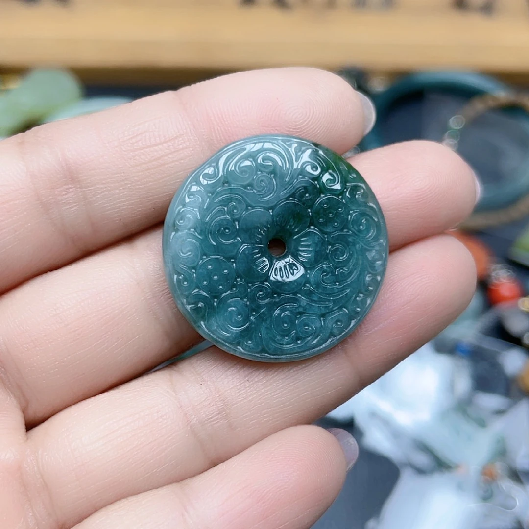 翡翠未镶嵌颈饰裸珠