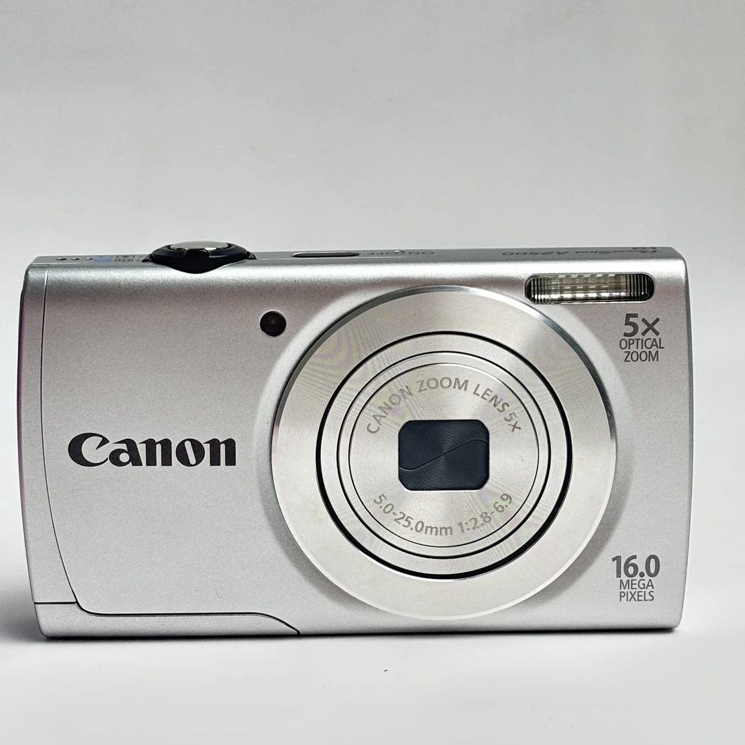 95新 Canon/佳能 a2600银色1600万像素5倍变焦复古ccd