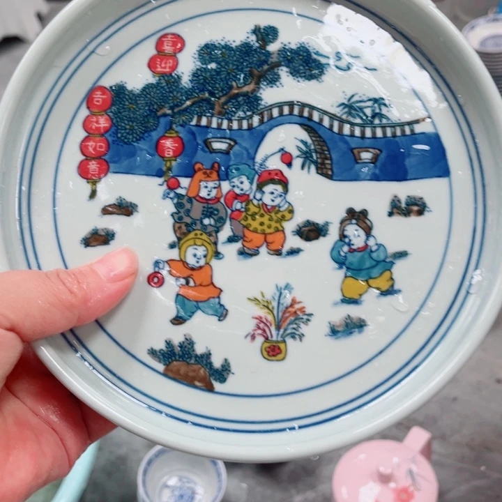 青花玲珑童子壶承勿*