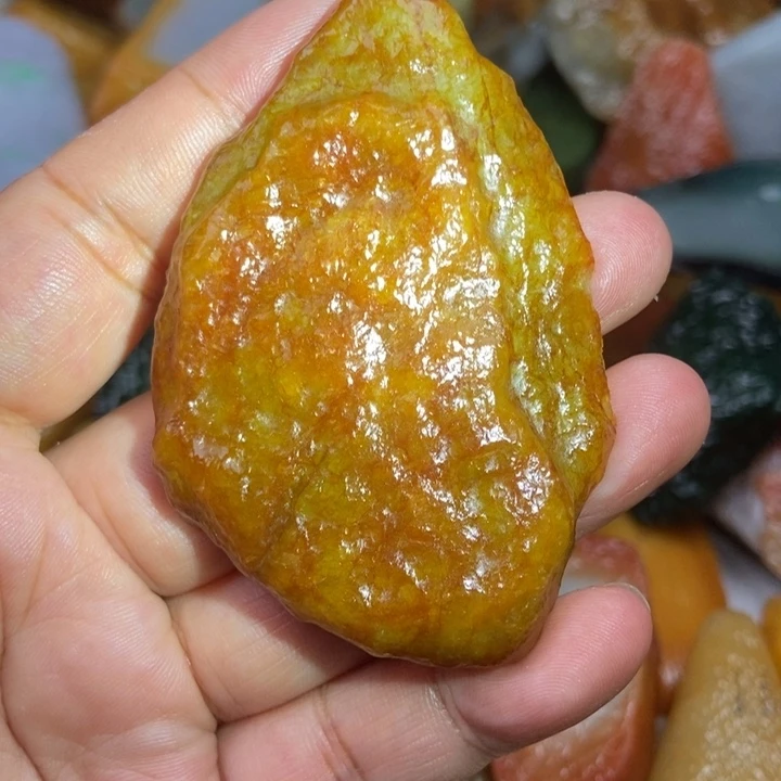 翡翠挂件未镶嵌缅甸翡翠