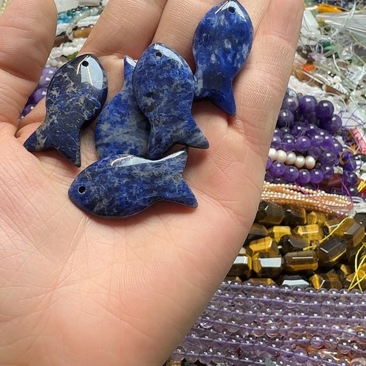 玛瑙/玉髓未镶嵌珠宝半成品一颗20x40m蓝纹石吊坠