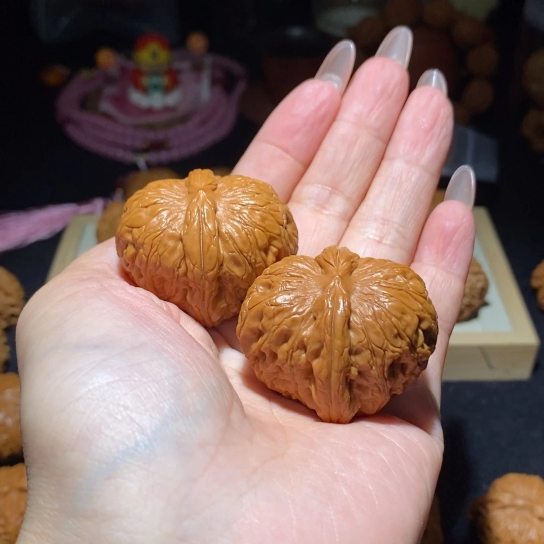 文玩核桃吊坠元宝41+