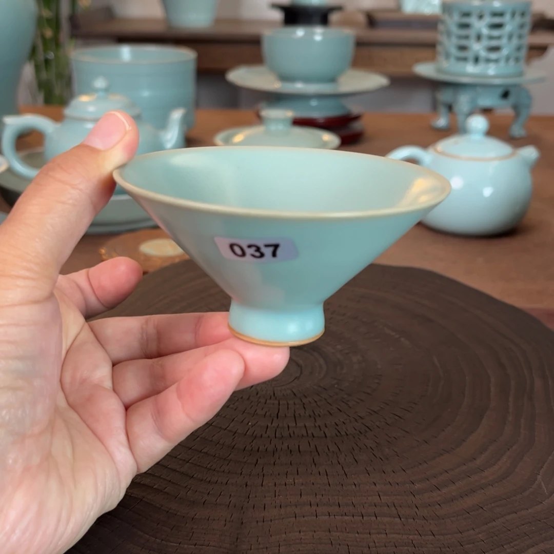 微瑕037原矿汝官窑作品