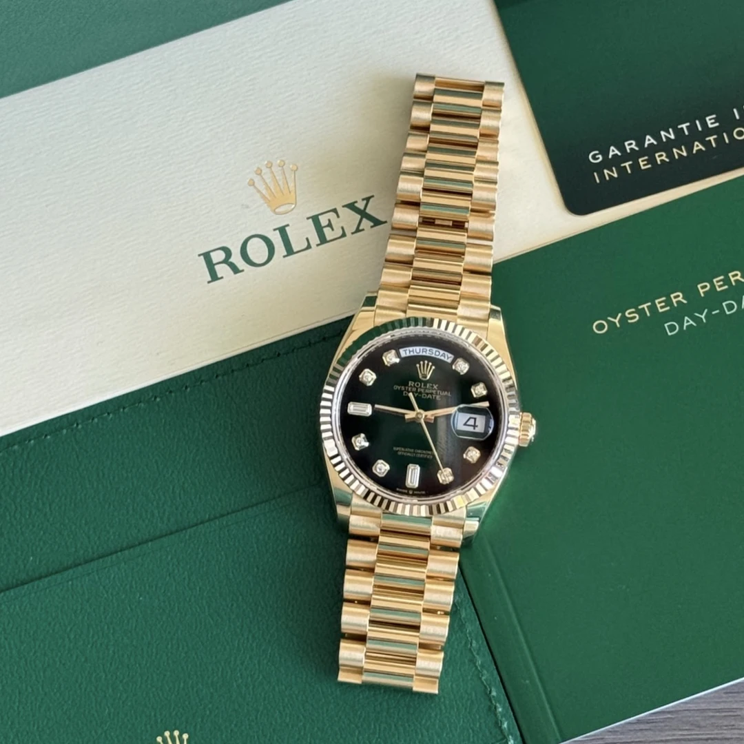 未使用 Rolex/劳力士 128238-0069烟熏绿 25年8月全新未使用双排