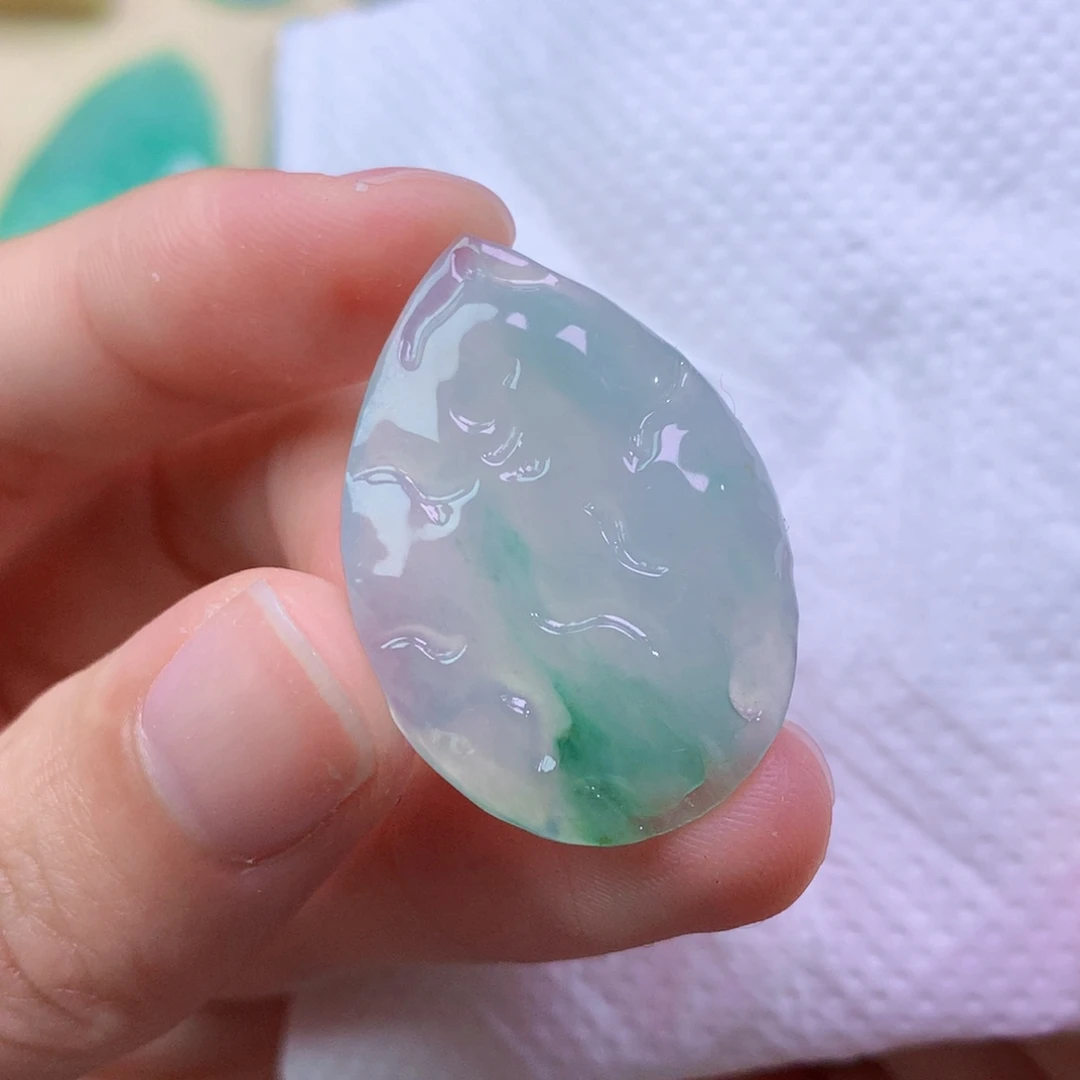 翡翠未镶嵌吊坠(不含链) 1488