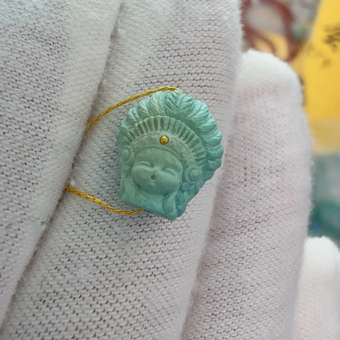 绿松石未镶嵌珠宝奇石