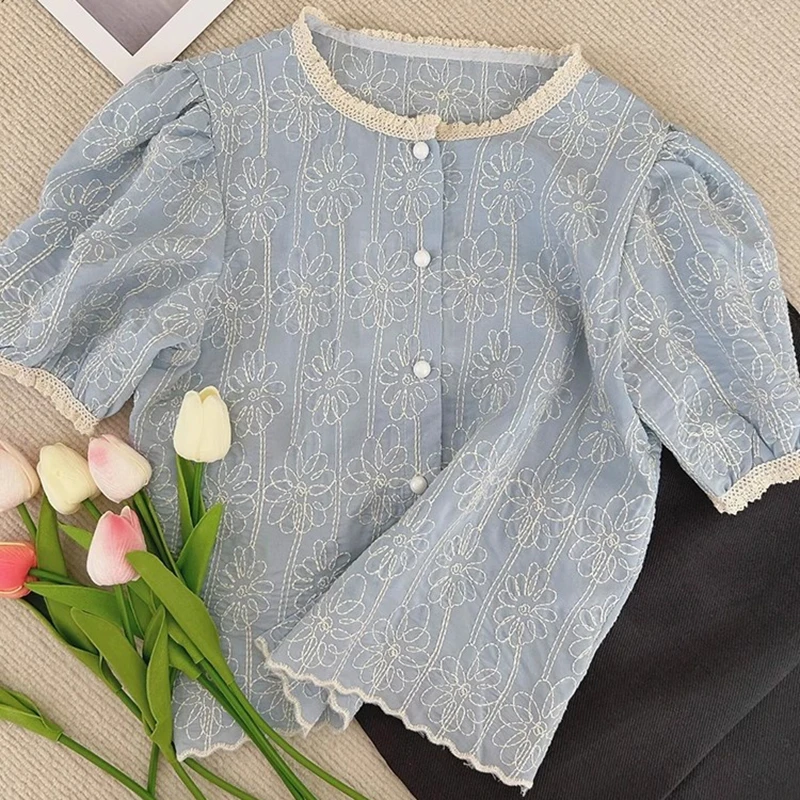 法式高级感蕾丝花边衬衫女2025夏季新款轻奢显瘦百搭独特气质上衣