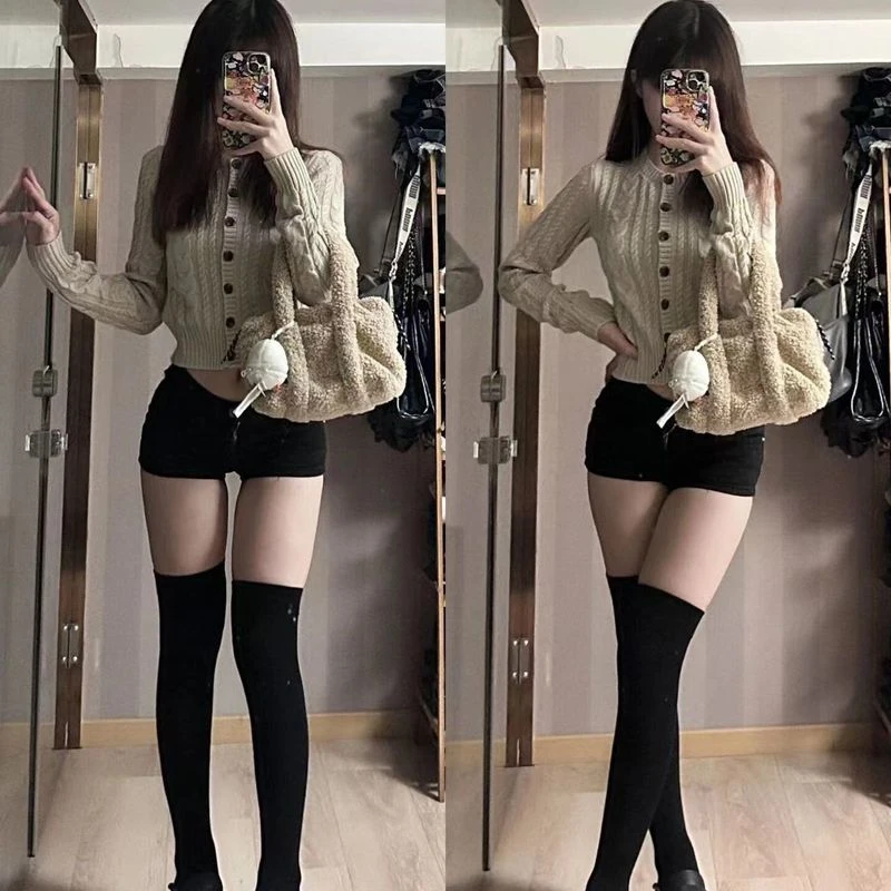 美式y2k辣妹黑色牛仔短裤女夏紧身低腰显瘦提臀小个子a字弹力热裤