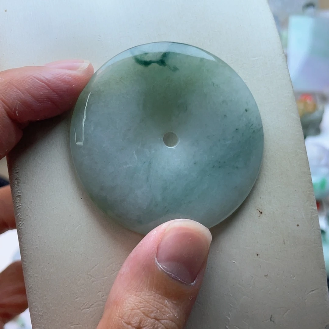 【闪购商品】颈饰未镶嵌翡翠帅****烊翡翠