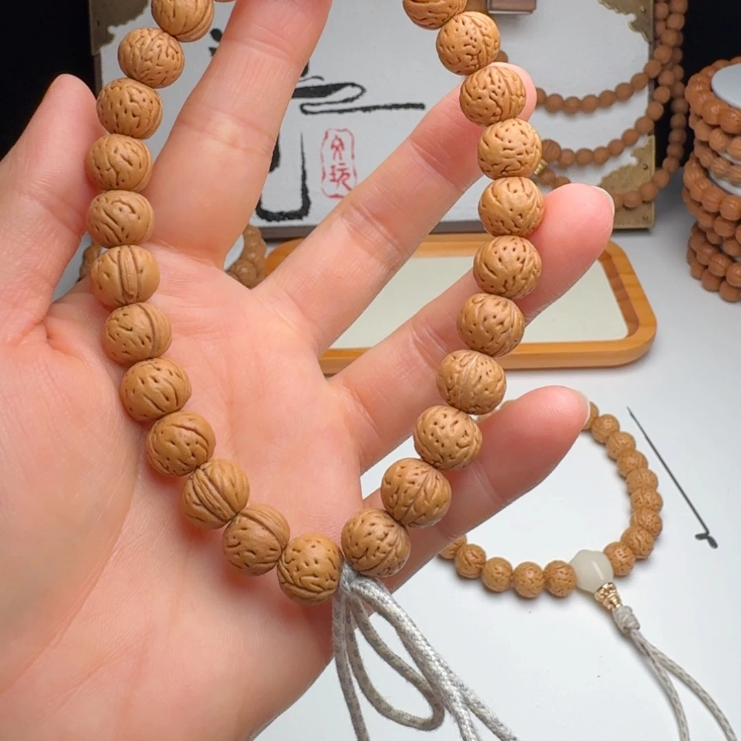 桃核手串11奶油皮小金豆
