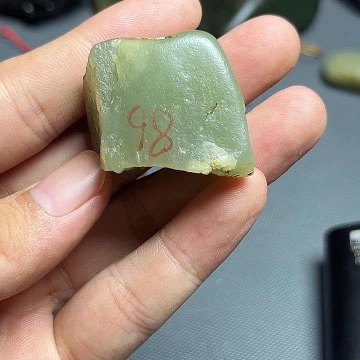 和田玉（子料）未镶嵌珠宝奇石