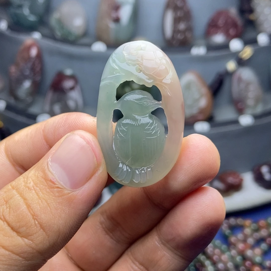 玛瑙/玉髓未镶嵌颈饰